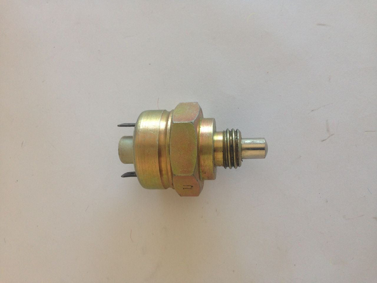 Comutator de blocare Deutz Fahr 17113000