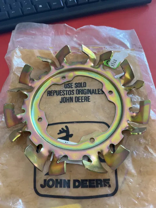 Elice John Deere Z62335
