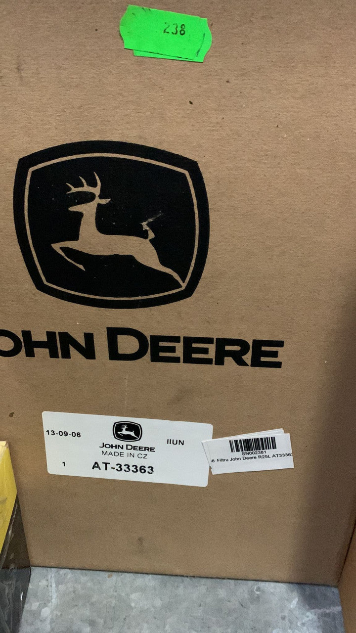 Filtru Aer John Deere AT33363
