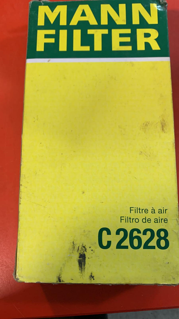 Filtru Mann C2628
