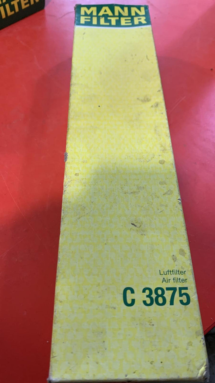 Filtru Mann C3875