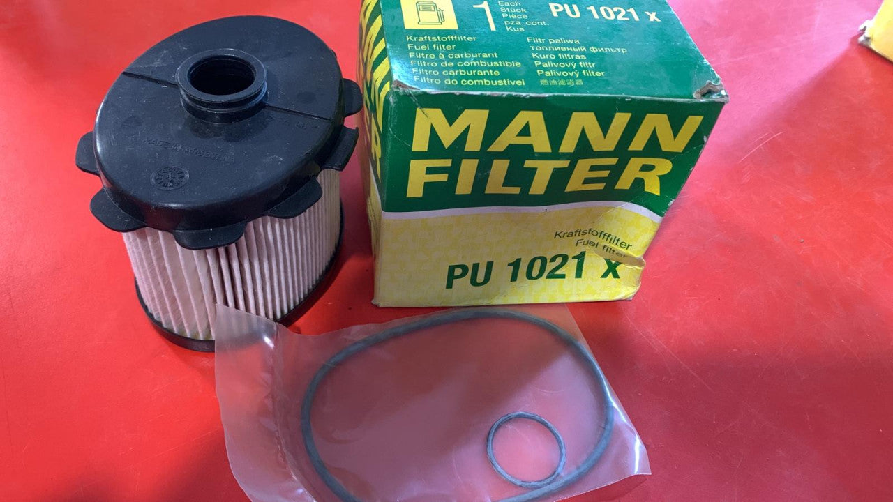 Filtru Mann PU 1021 x