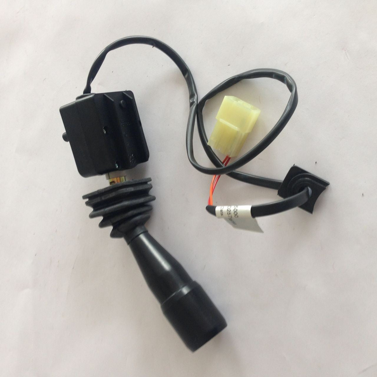 Maneta comanda Massey Ferguson 3715838M4