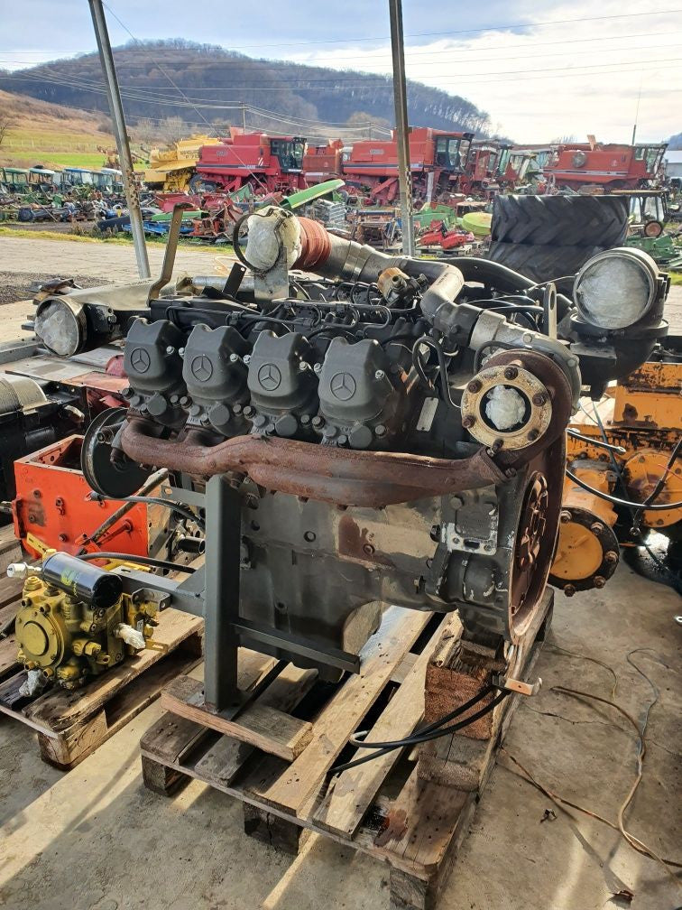 Motor Mercedes OM402LA V8
