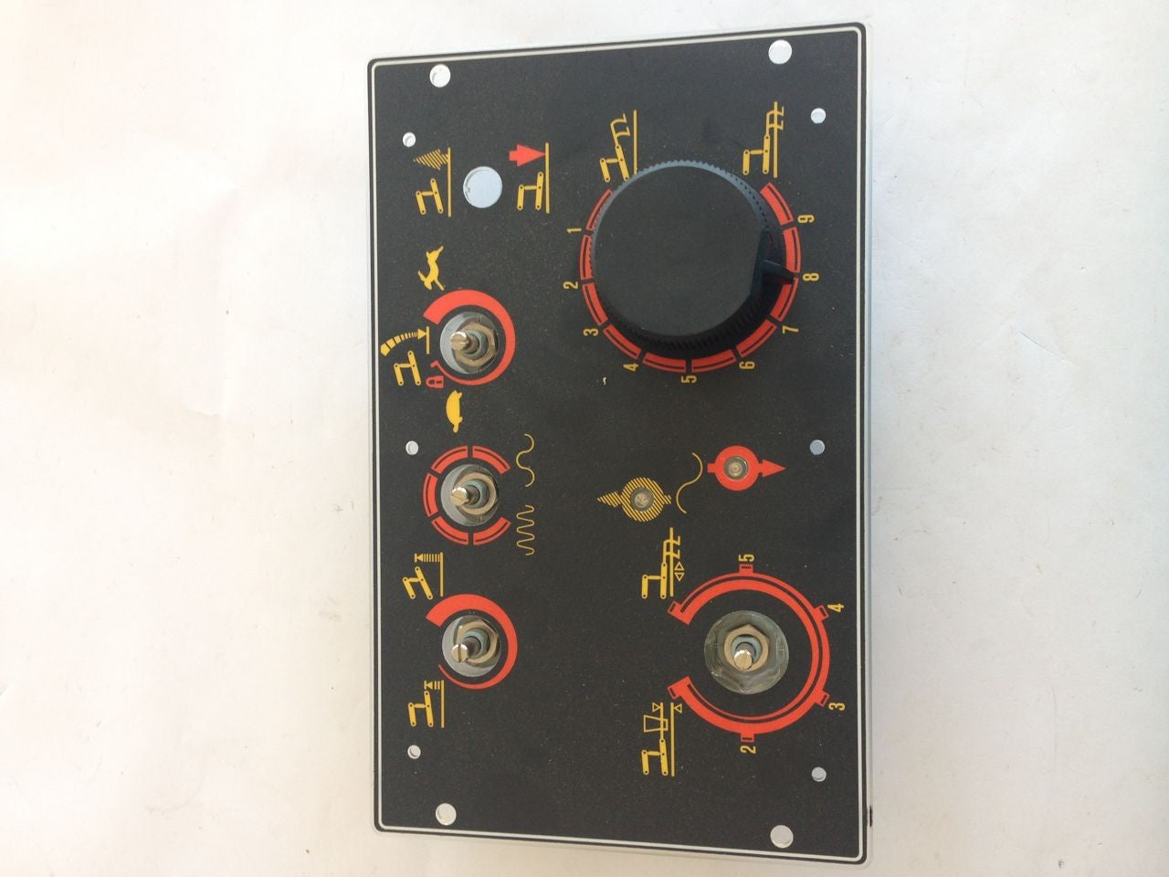 Panou comanda Massey Ferguson 3615630M91