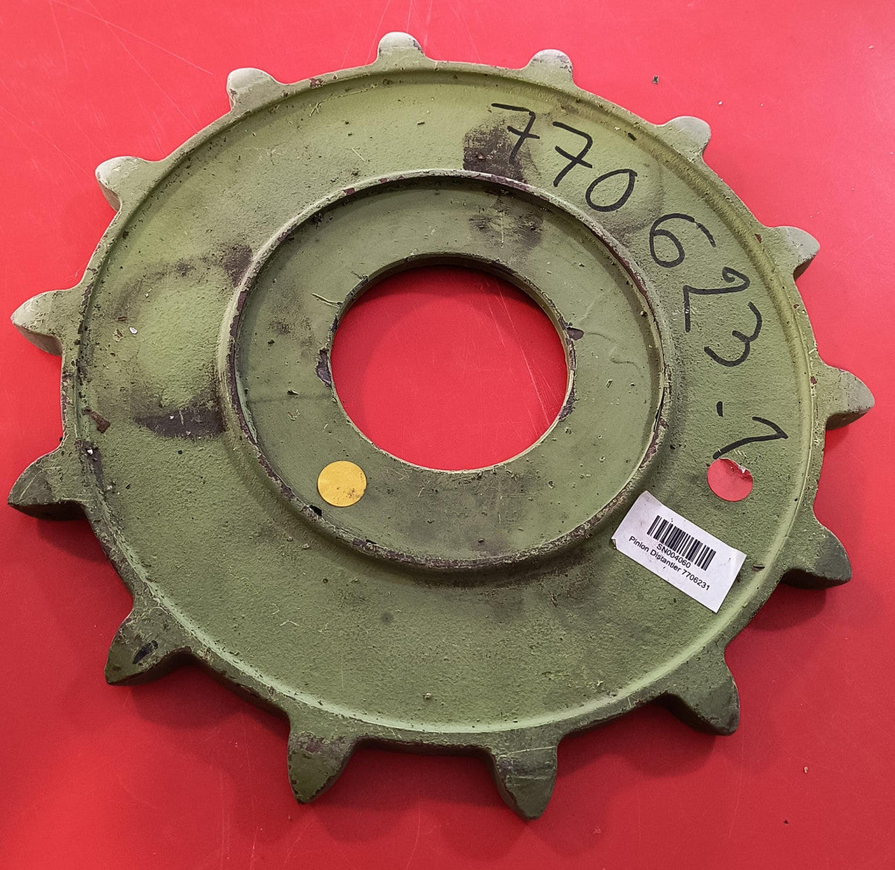 Pinion Distantier 7706231