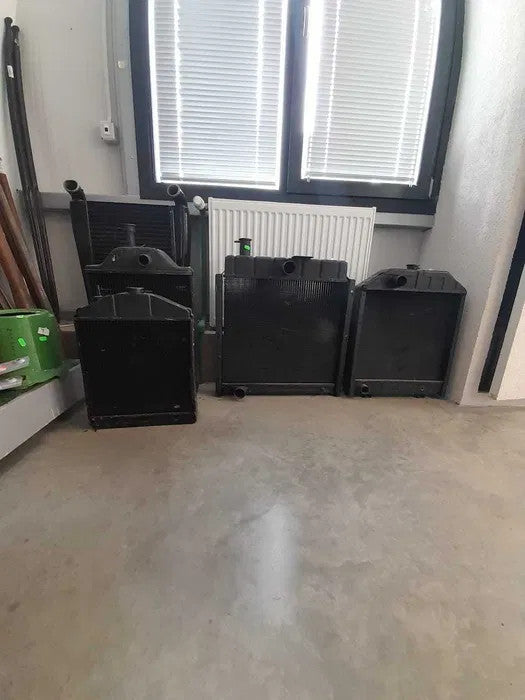 Radiatoare Pentru Utilajul Tau