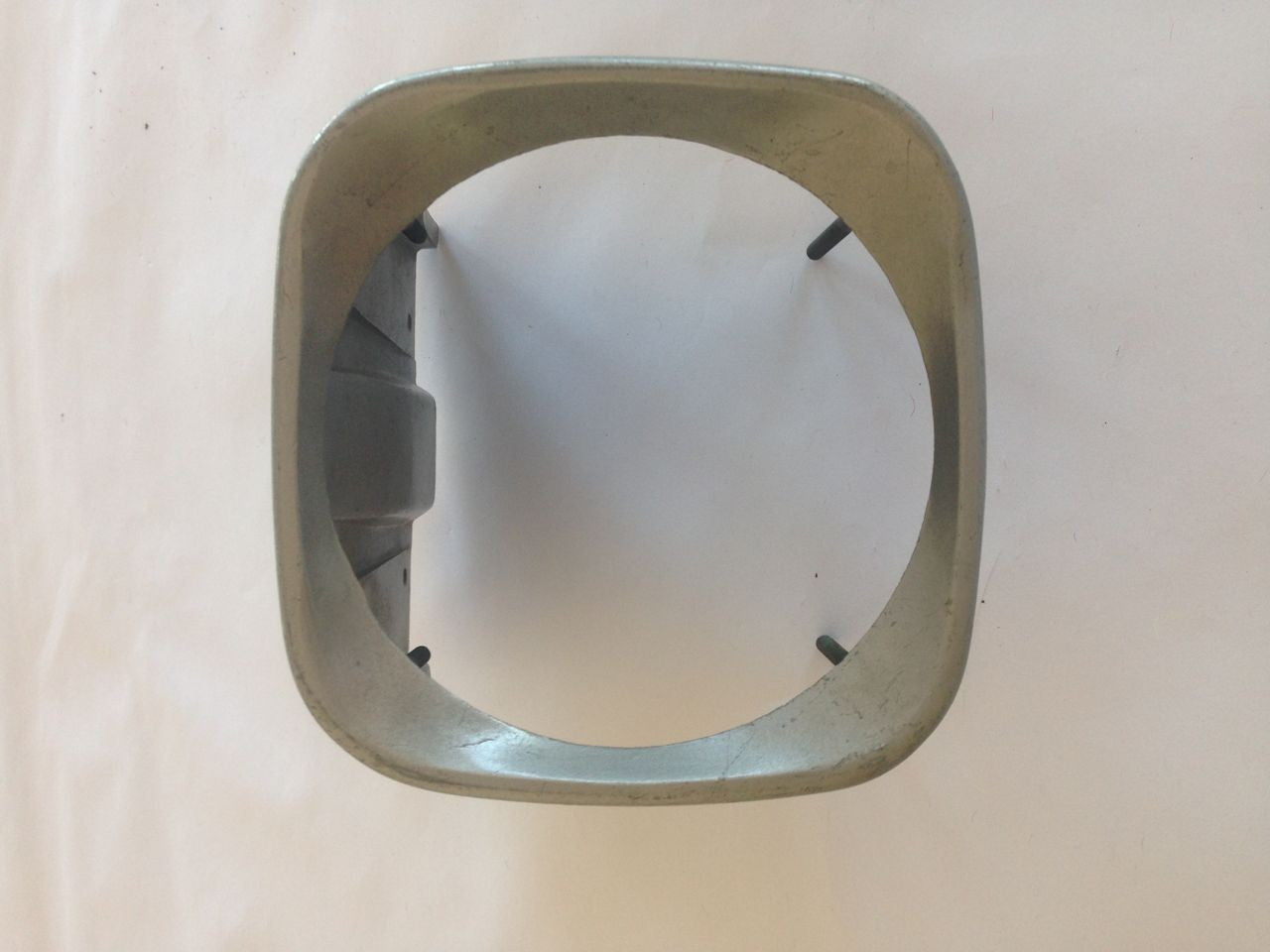 Rama far Massey Ferguson 906070M1