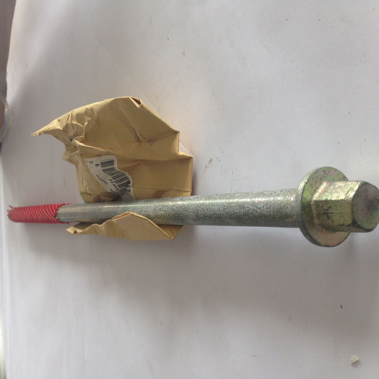 Surub intinzator AE44474